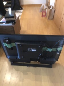 TOSHIBA(東芝)32型液晶テレビ 32S22 2020年製
