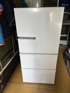 AQUA(アクア)238L 3ドア冷蔵庫 AQR-SV24K(W) 2020年製