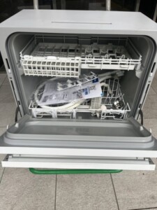 Panasonic(パナソニック)食器洗い乾燥機 NP-TA4-W 2021年製