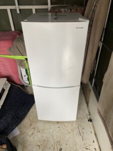 IRIS OHYAMA(アイリスオーヤマ)142L 2ドア冷蔵庫 IRSD-14A-W 2020年製