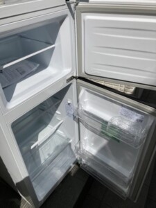 Hisense(ハイセンス)120L 2ドア冷蔵庫 HR-B1202 2021年製