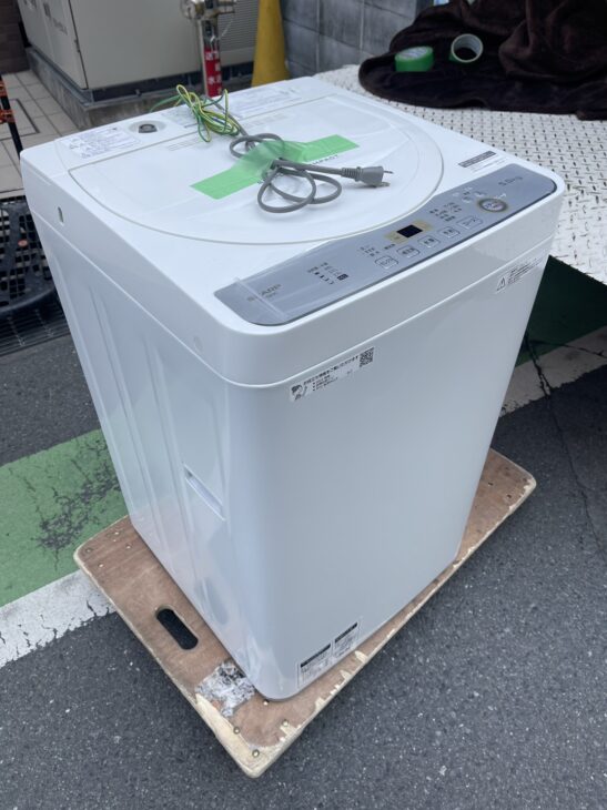SHARP（シャープ）5.0㎏ 全自動洗濯機 ES-GE5C-W 2019年製