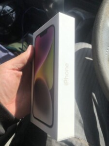 Apple(アップル)iPhone14 MPUQ3J SIMフリー 128GB