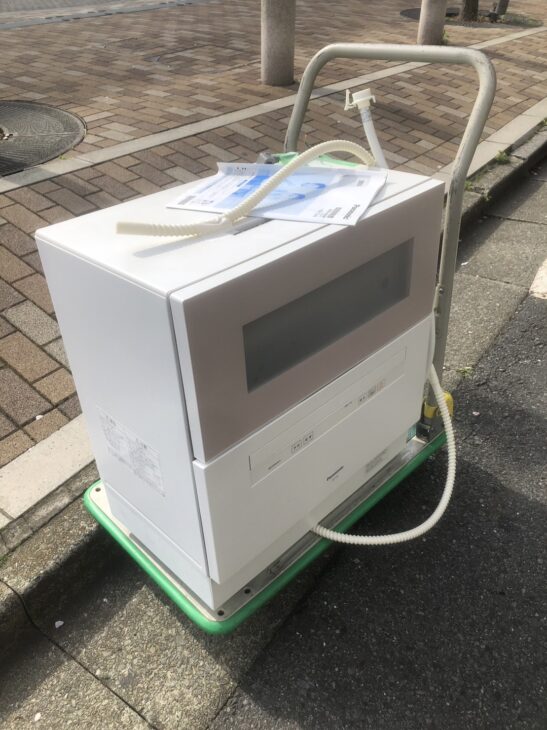 パナソニック 食洗機 据え置き型 NP-TH4-C 2021年製】草加市（出張買取 