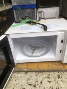 YAMAZEN(山善)電子レンジ YRB-177(W) 2020年製