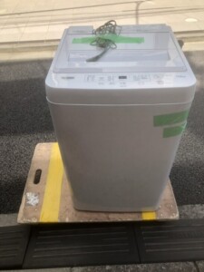 YAMADA(ヤマダ)4.5kg 全自動洗濯機 YWM-T45H1 2022年製