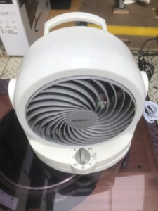 IRIS OHYAMA(アイリオーヤマ)サーキュレーター PCF-HD15-W 2020年製