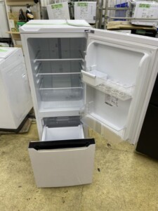 Hisense(ハイセンス)104L 2ドア冷蔵庫 HR-D15C 2019年製