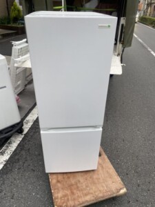 YAMADA(ヤマダ)156L 2ドア冷蔵庫 YRZ-F15E1 2019年製