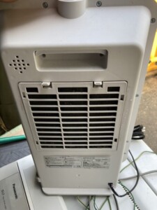 YAMAZEN(山善)セラミックファンヒーター DSF-VN121(W)2021年製