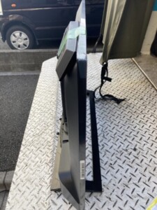 TOSHIBA(東芝)32型液晶テレビ 32S22 2019年製