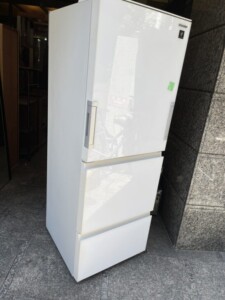 SHARP(シャープ)356L 3ドア冷蔵庫 SJ-GW36D-W 2018年製