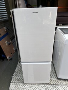 IRIS OHYAMA(アイリスオーヤマ)156L 2ドア冷蔵庫 AF156-WE 2019年製