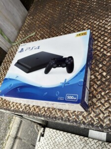 SONY(ソニー)PS4 CUH-2200A 500GB 2018年購入