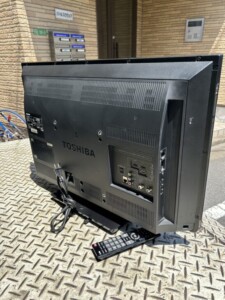 TOSHIBA(東芝)32型液晶テレビ 32S8 2014年製