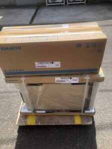 DAIKIN(ダイキン)4.0kW ルームエアコン F40ZTCXP-W 2022年製