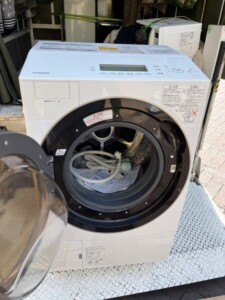 TOSHIBA(東芝)11.0㎏ ドラム式洗濯乾燥機 TW-117V3L 2016年製