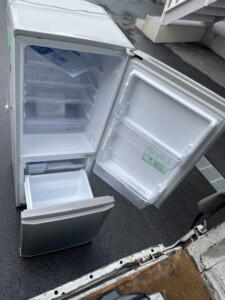 MITSUBISHI(三菱)146L 2ドア冷蔵庫 MR-P15Z-S 2016年製