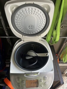 TOSHIBA(東芝)マイコンジャー炊飯器 RC-10MSL 2019年製