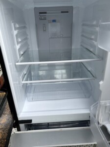 SHARP(シャープ)137L 2ドア冷蔵庫 SJ-GD14F-B 2020年製