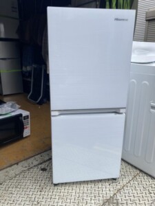 Hisense(ハイセンス)134L 2ドア冷蔵庫 HR-G13B-W 2021年製