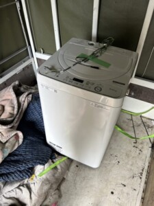 SHARP(シャープ)5.5kg 全自動洗濯機 ES-GE5D-W 2019年製