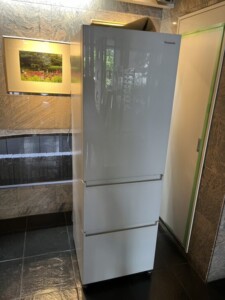 Panasonic(パナソニック)365L 3ドア冷蔵庫 NR-C372GN-W 2021年製