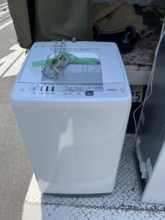 中古家電[出張買取]洗濯機 NW-R705 日立と冷蔵庫 JR-NF140M ハイアール