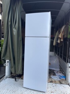 maxzen(マクスゼン)168L 2ドア冷蔵庫 JR168ML01WH 2022年製