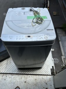SHARP(シャープ)6.0㎏ 全自動洗濯機 ES-GE6C-W 2019年製