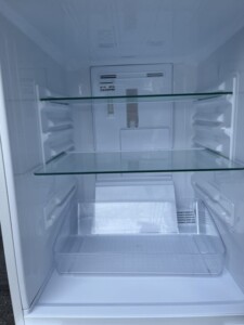 SHARP(シャープ)137L 2ドア冷蔵庫 SJ-D14F-W 2020年製