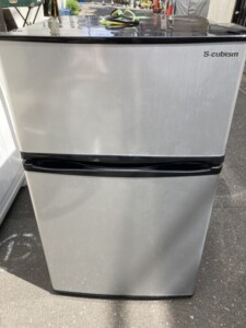 A-Stage(エーステージ)90L 2ドア冷蔵庫 RM-90L02SL 2019年製