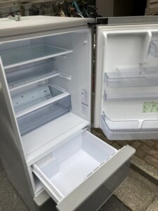 AQUA(アクア)272L 3ドア冷蔵庫 AQR-27G(S) 2018年製