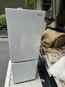 Hisense(ハイセンス)175L 2ドア冷蔵庫 HR-D1701W 2021年製