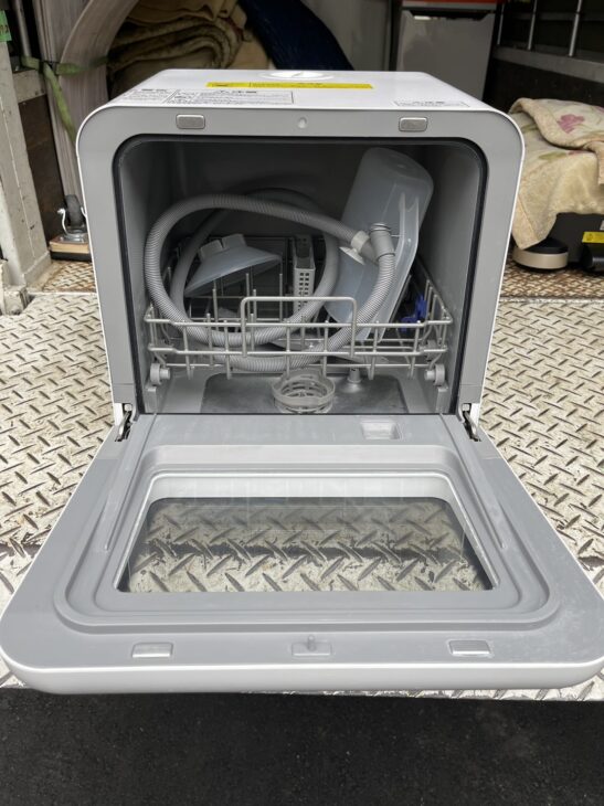 J4508 【リユースのサカイ柏店】　IRIS OHYAMA　アイリスオーヤマ　食器洗い乾燥機　PZSH-5T-W　2022年製　クリーニング済み 参考価格29,800円 IRIS OHYAMA（アイリスオーヤマ） 食洗機 工事不要 コンパクト 食洗器