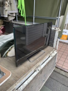 SHARP(シャープ)32型液晶テレビ LC-32W25 2015年式