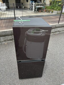 Hisense(ハイセンス)134L 2ドア冷蔵庫 HR-G13B-BR 2020年製