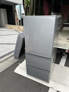 AQUA(アクア)272L 3ドア冷蔵庫 AQR-271F(S)-1 2017年製