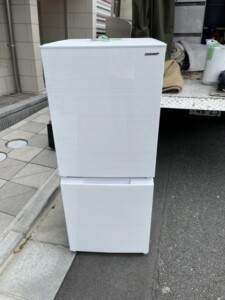 SHARP(シャープ)152L 2ドア冷蔵庫 SJ-D15G-W 2020年製