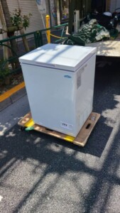 テンポス 93L 冷凍ストッカー TBCF-93-RH 2020年製