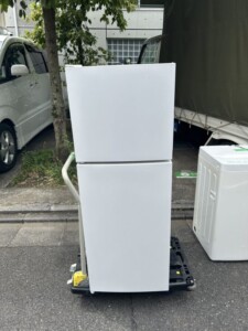 maxzen(マクスゼン)138L 2ドア冷蔵庫 JR-138ML01WH 2020年製