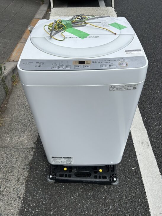 SHARP（シャープ）6.0㎏ 全自動洗濯機 ES-GE6C-W 2019年製