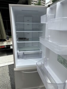 HITACHI(日立)315L 3ドア冷蔵庫 R-K32JV(T) 2019年製