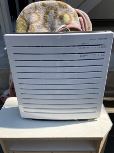 HITACHI(日立)空気清浄機 EP-Z30S(W) 2021年製