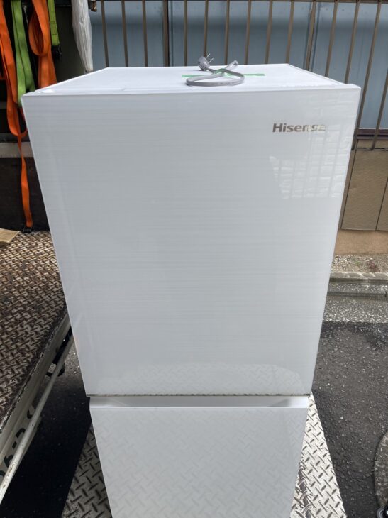 Hisense（ハイセンス）135L 2ドア冷蔵庫 HR-G13C-W 2022年製