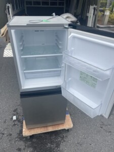 AQUA(アクア)126L 2ドア冷蔵庫 AQR-J13J(S)2020年製