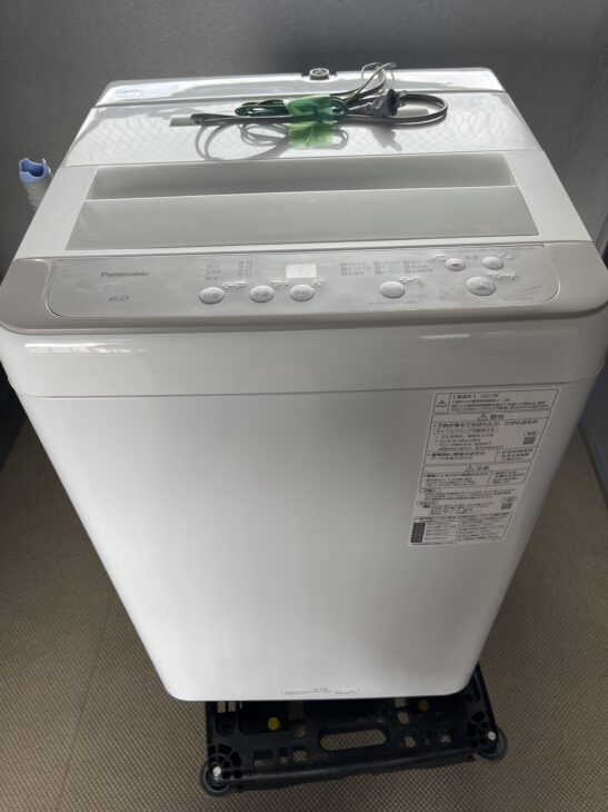 Panasonic（NA-F60B14 2021年製）洗濯機を豊島区にて【出張買取