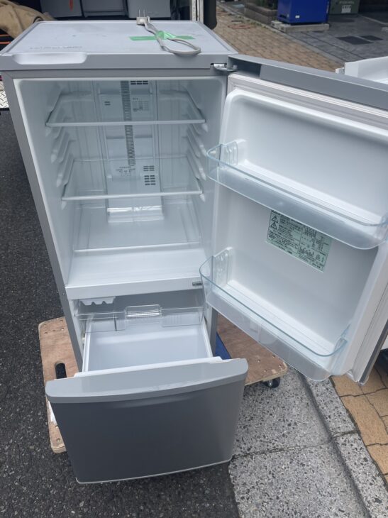 パナソニック 2ドア冷蔵庫 NR-B148W-S 2016年製を1点お申込み【出張