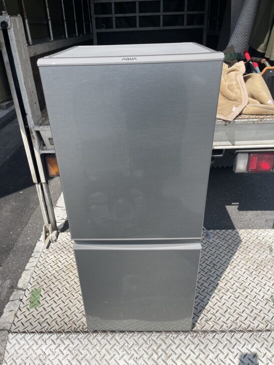 AQUA（アクア）126L 2ドア冷蔵庫 AQR-13H（S) 2019年製