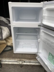 IRIS OHYAMA(アイリスオーヤマ)87L 2ドア冷蔵庫 PRC-B092D-W 2020年製